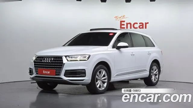 Audi Q7 2019 — photo 1