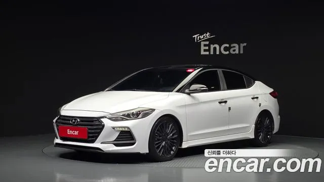 Hyundai AVANTE 2018 — photo 1