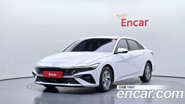 Hyundai AVANTE 2024 — photo 1