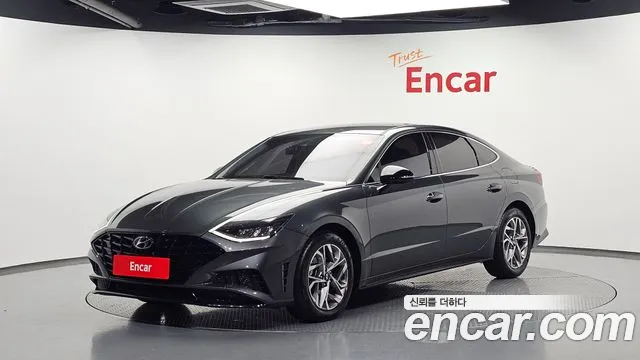 Hyundai Sonata 2022 — photo 1