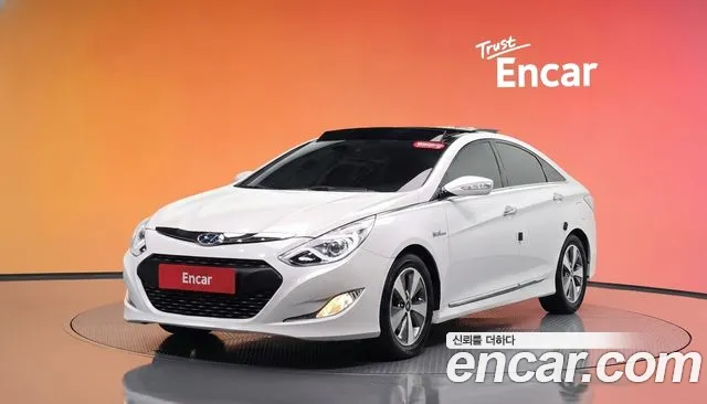 Hyundai Sonata 2012 — photo 1