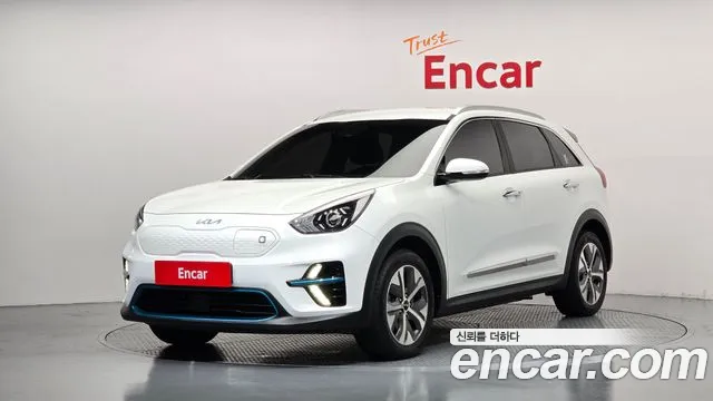 Kia Niro 2022 — photo 1