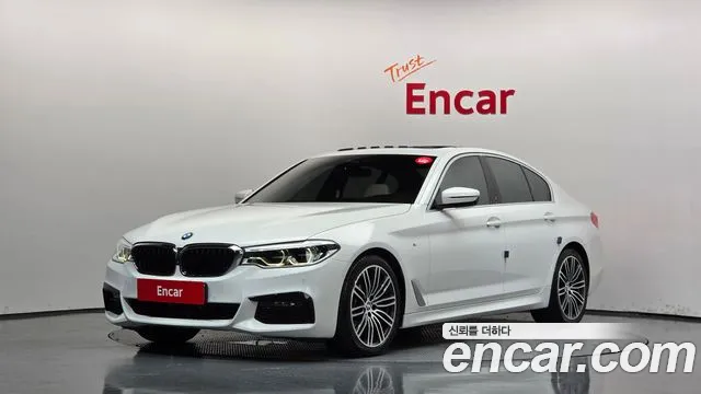BMW 5-Series 2020 — photo 1