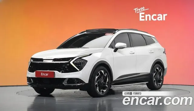 Kia Sportage 2022 — photo 1