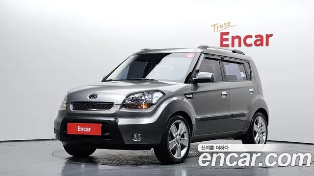 Kia Soul 2010 — photo 1