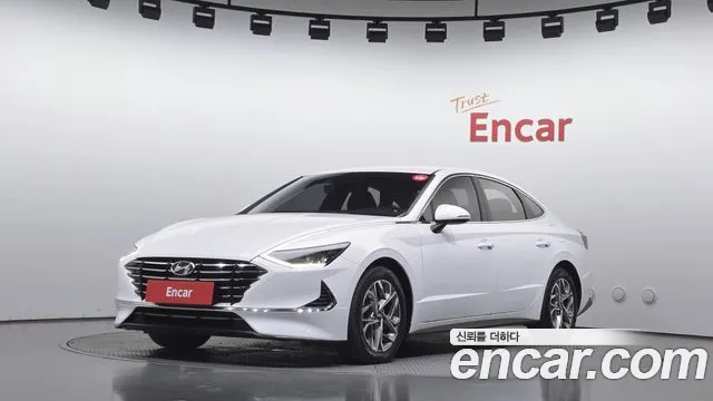 Hyundai Sonata 2022 — photo 1