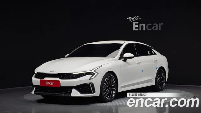 Kia K5 2024 — photo 1