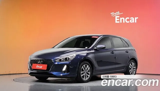 Hyundai i30 2018 — photo 1