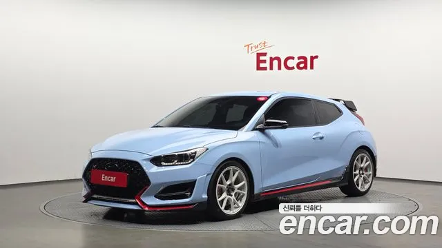 Hyundai Veloster 2020 — photo 1