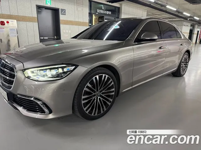 Mercedes-Benz S-Class 2021 — photo 1