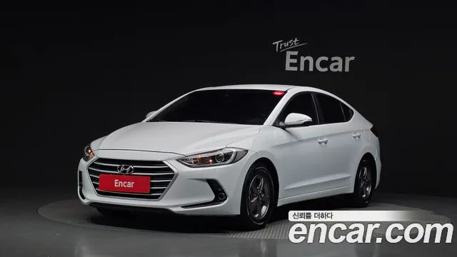 Hyundai AVANTE 2017 — photo 1