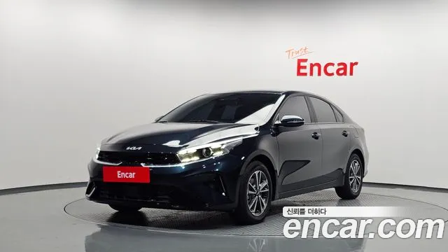 Kia K3 2024 — photo 1