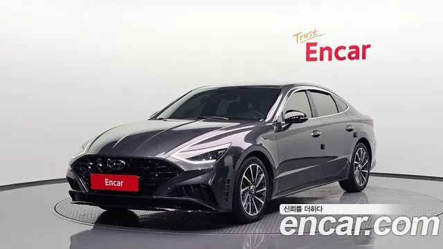 Hyundai Sonata 2021 — photo 1