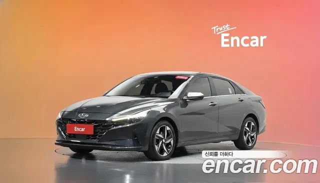 Hyundai AVANTE 2023 — photo 1