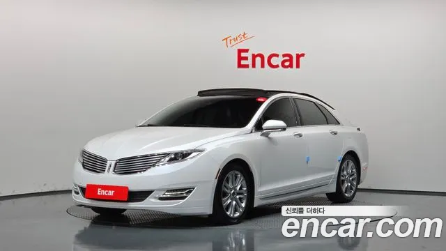 Lincoln MKZ 2014 — photo 1
