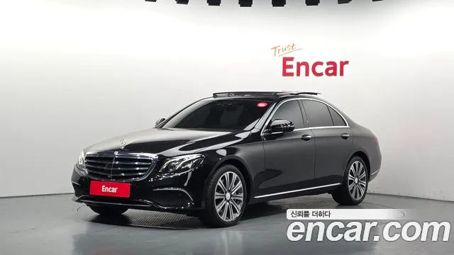 Mercedes-Benz E-Class 2019 — photo 1