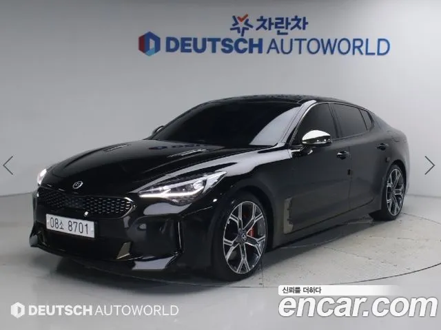 Kia Stinger 2018 — photo 1