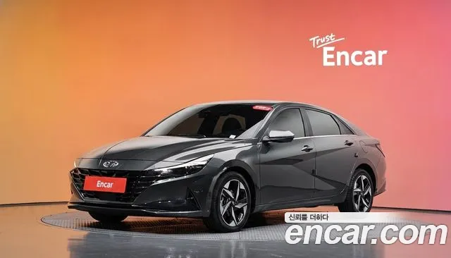 Hyundai AVANTE 2021 — photo 1