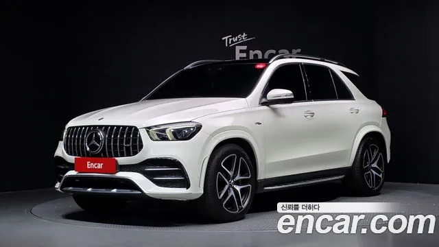 Mercedes-Benz GLE-Class 2022 — photo 1
