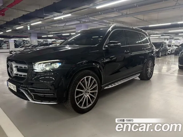 Mercedes-Benz GLS-Class 2022 — photo 1