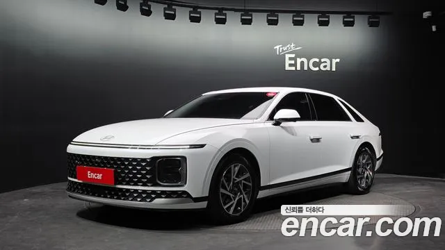 Hyundai Grandeur 2023 — photo 1