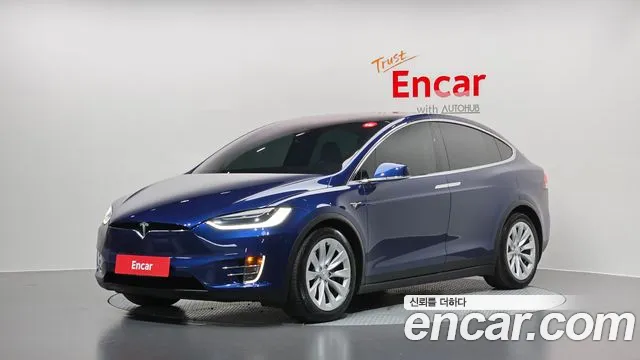 Tesla Model X 2019 — photo 1
