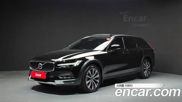 Volvo V90 2024 — photo 1