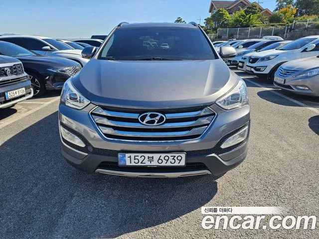 Hyundai Santafe 2015 — photo 1