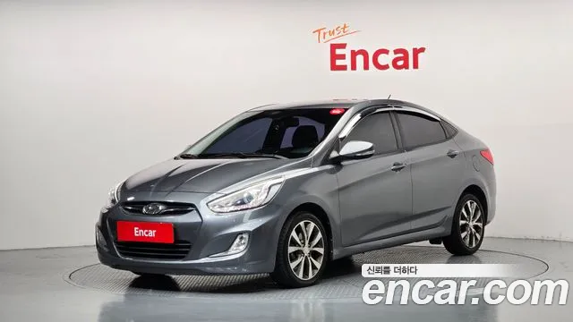 Hyundai Accent 2014 — photo 1