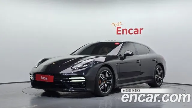 Porsche Panamera 2014 — photo 1