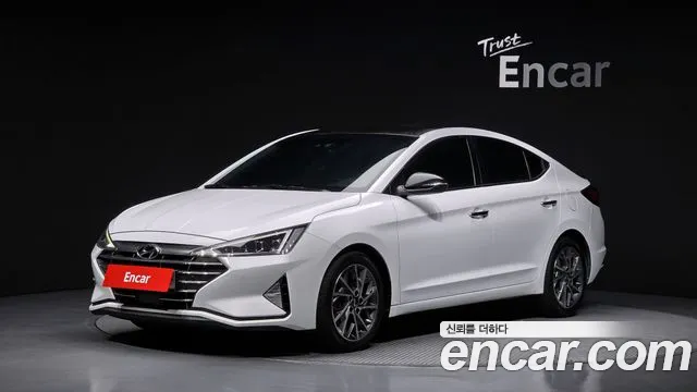 Hyundai AVANTE 2020 — photo 1