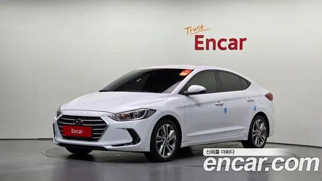 Hyundai AVANTE 2018 — photo 1