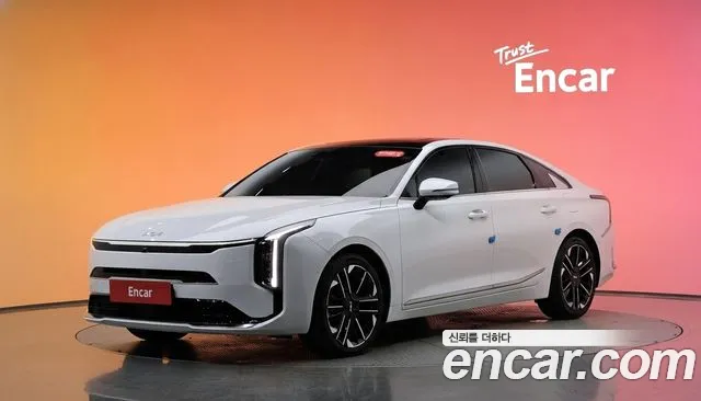 Kia K8 2025 — photo 1