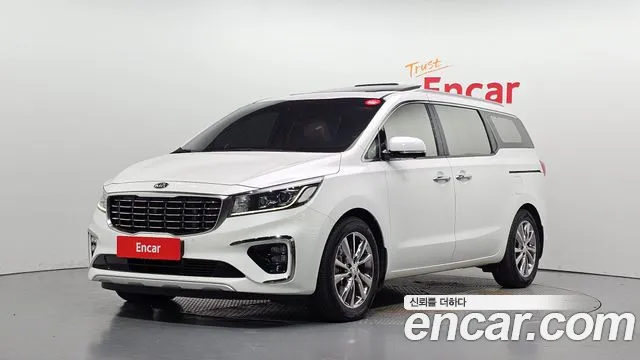 Kia Canival 2019 — photo 1