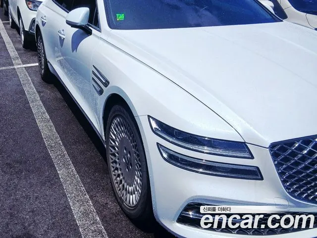 Genesis G80 2022 — photo 1