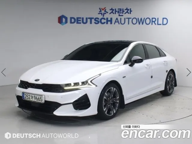 Kia K5 2021 — photo 1