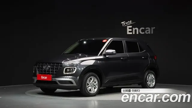 Hyundai Venue 2021 — photo 1
