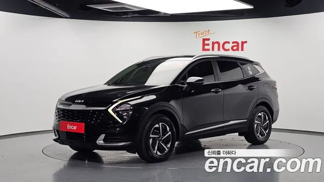Kia Sportage 2023 — photo 1