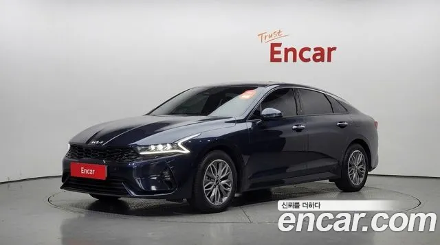 Kia K5 2023 — photo 1