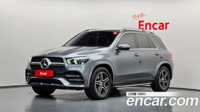Mercedes-Benz GLE-Class 2019 — photo 1