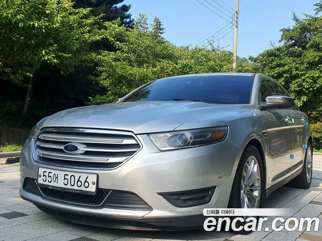 Ford Taurus 2014 — photo 1