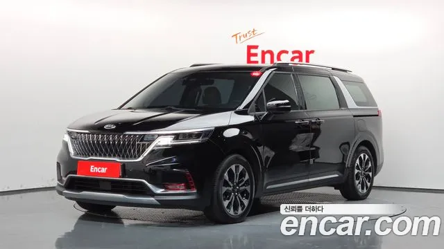 Kia Canival 2021 — photo 1