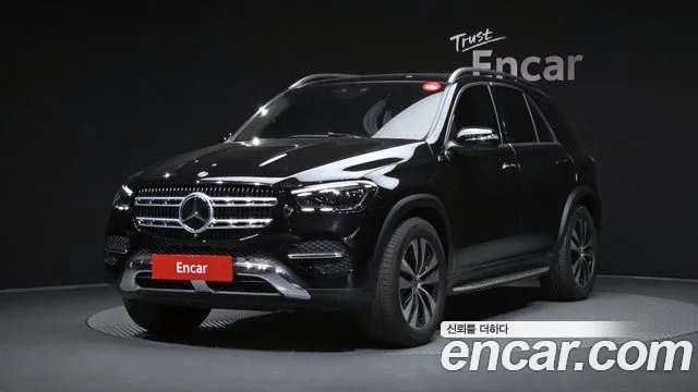 Mercedes-Benz GLE-Class 2024 — photo 1