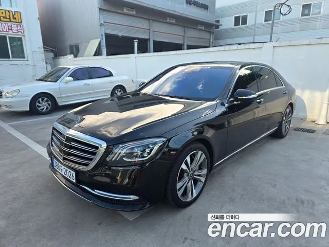 Mercedes-Benz S-Class 2018 — photo 1