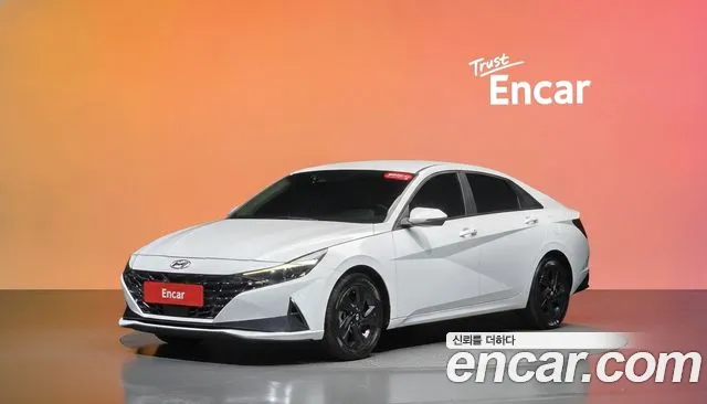 Hyundai AVANTE 2023 — photo 1