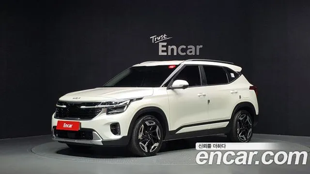 Kia Seltos 2023 — photo 1