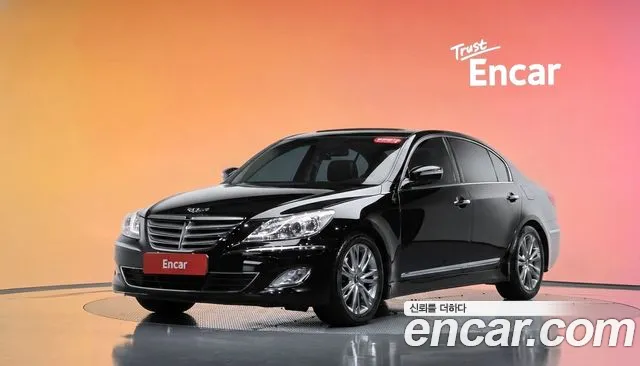 Hyundai Genesis 2012 — photo 1