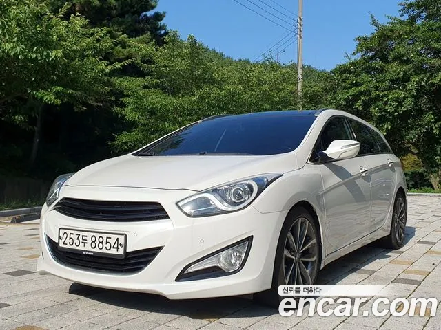 Hyundai i40 2014 — photo 1