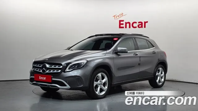 Mercedes-Benz GLA-Class 2018 — photo 1