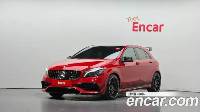 Mercedes-Benz A-Class 2017 — photo 1